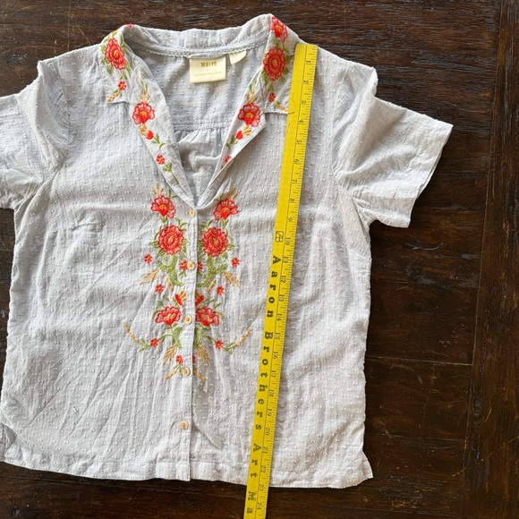 Anthropologie Maeve Pale Blue Christie Embroidered Short Sleeve Button Down 8 - Picture 7 of 13